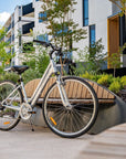 Apollo Shoreline Women's Urban Bike Extra Small - Gloss Silver
