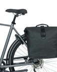 Basil Soho Bicycle Double Bag Nordlight 41L - Night Black