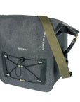 Basil Navigator Storm KF Handlebar Bag 10-11L - Black