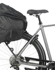 Basil Move Trunk Bag 10–26L - Black