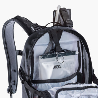 EVOC FR Enduro Blackline 16 M/L - Black