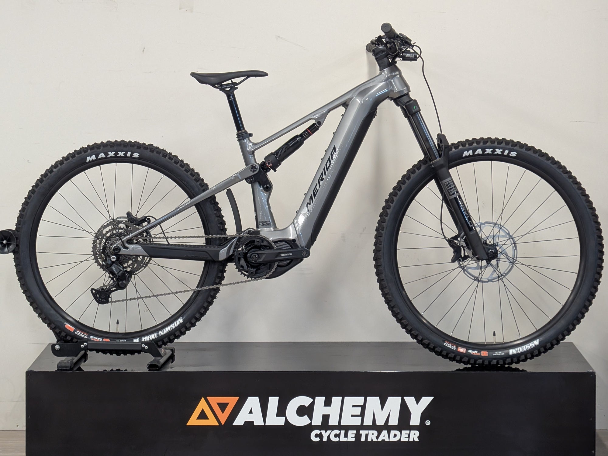 Merida eOne-Sixty 400 XS 2025