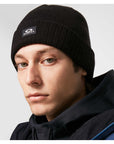 Oakley Ribbed 2.0 Beanie - OSFM - Blackout