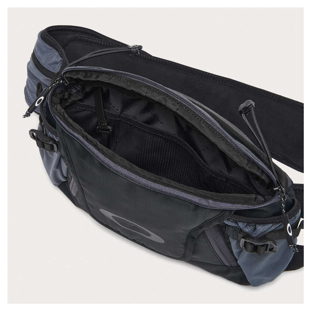 Oakley Seeker Traverse RC 13L Hip Pack - Blackout