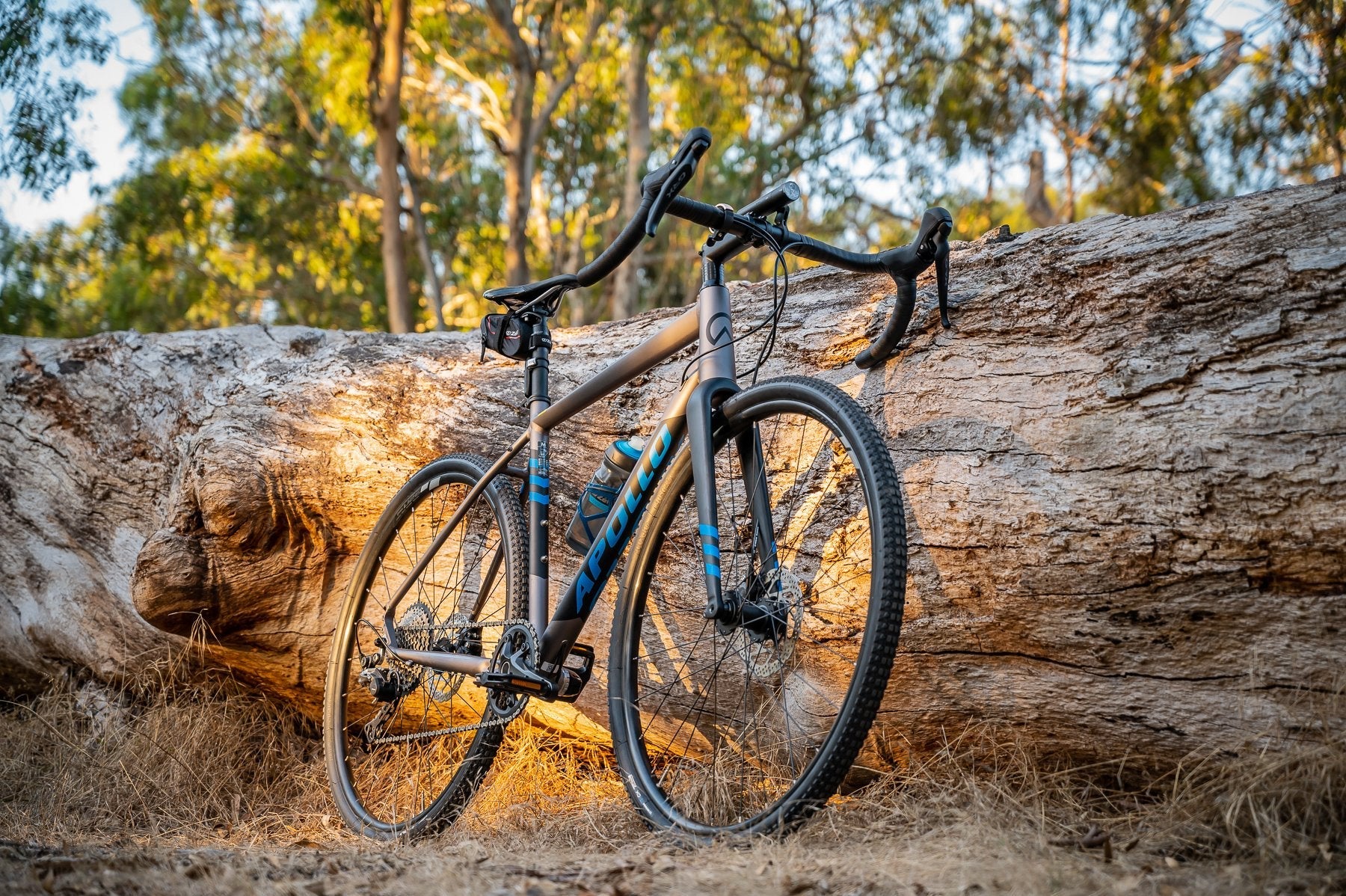 Apollo Scout 21X Road Bike Extra Large - Matte Charcoal/Black/Blue
