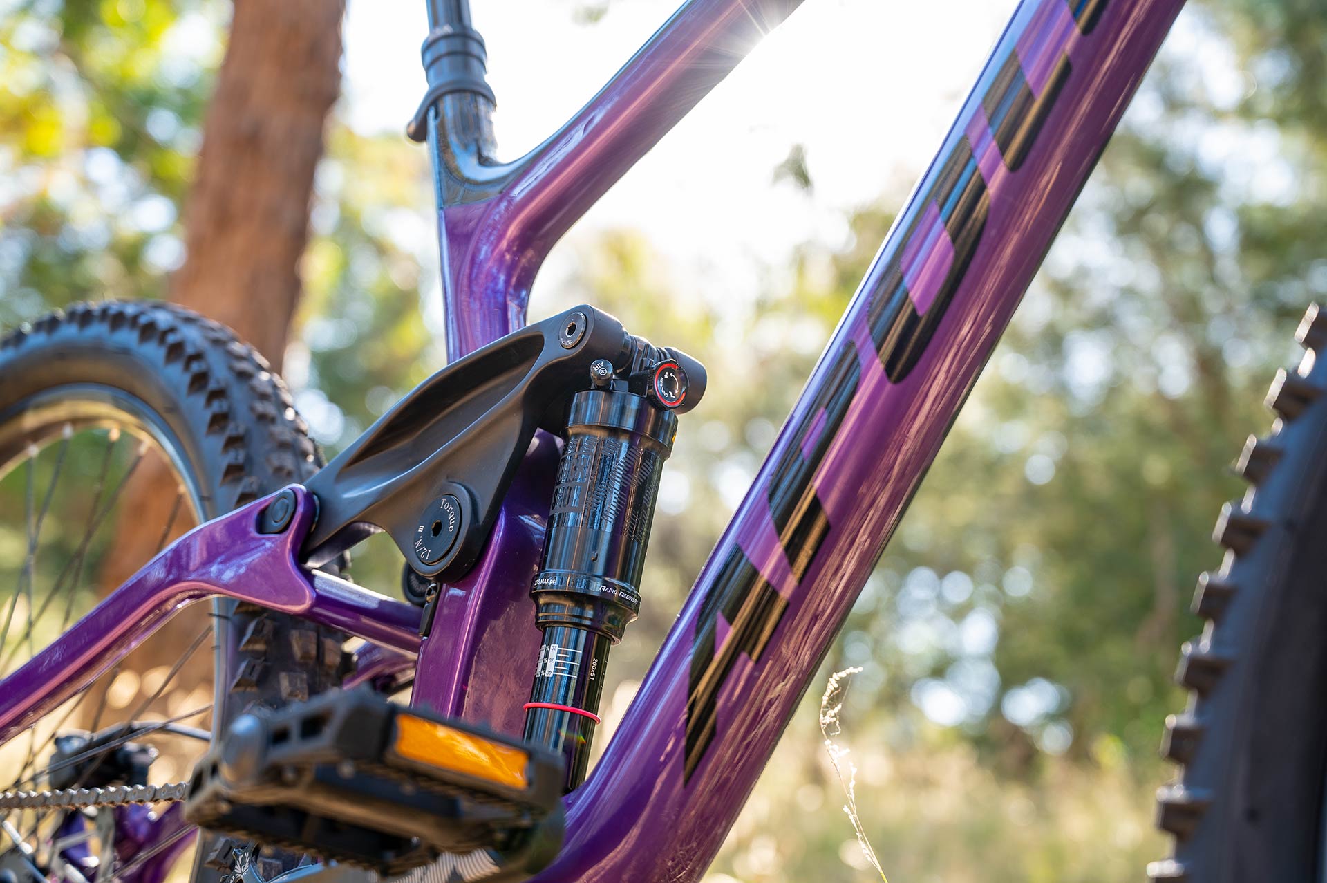 Apollo Trail Dual Suspension 20 27.5 MTB Large - Gloss Purple/Black