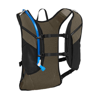 Chase Adventure 8 Vest 2.0L - Black/Earth