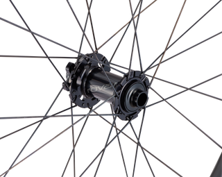 Specialized Traverse SL 27.5 6 Bolt - Front - Carbon/Black