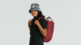Specialized /Fjällräven Cave Pack - Ox Red