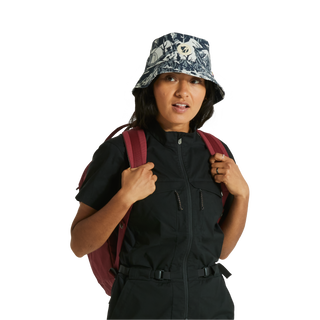 Specialized /Fjällräven Cave Pack - Ox Red