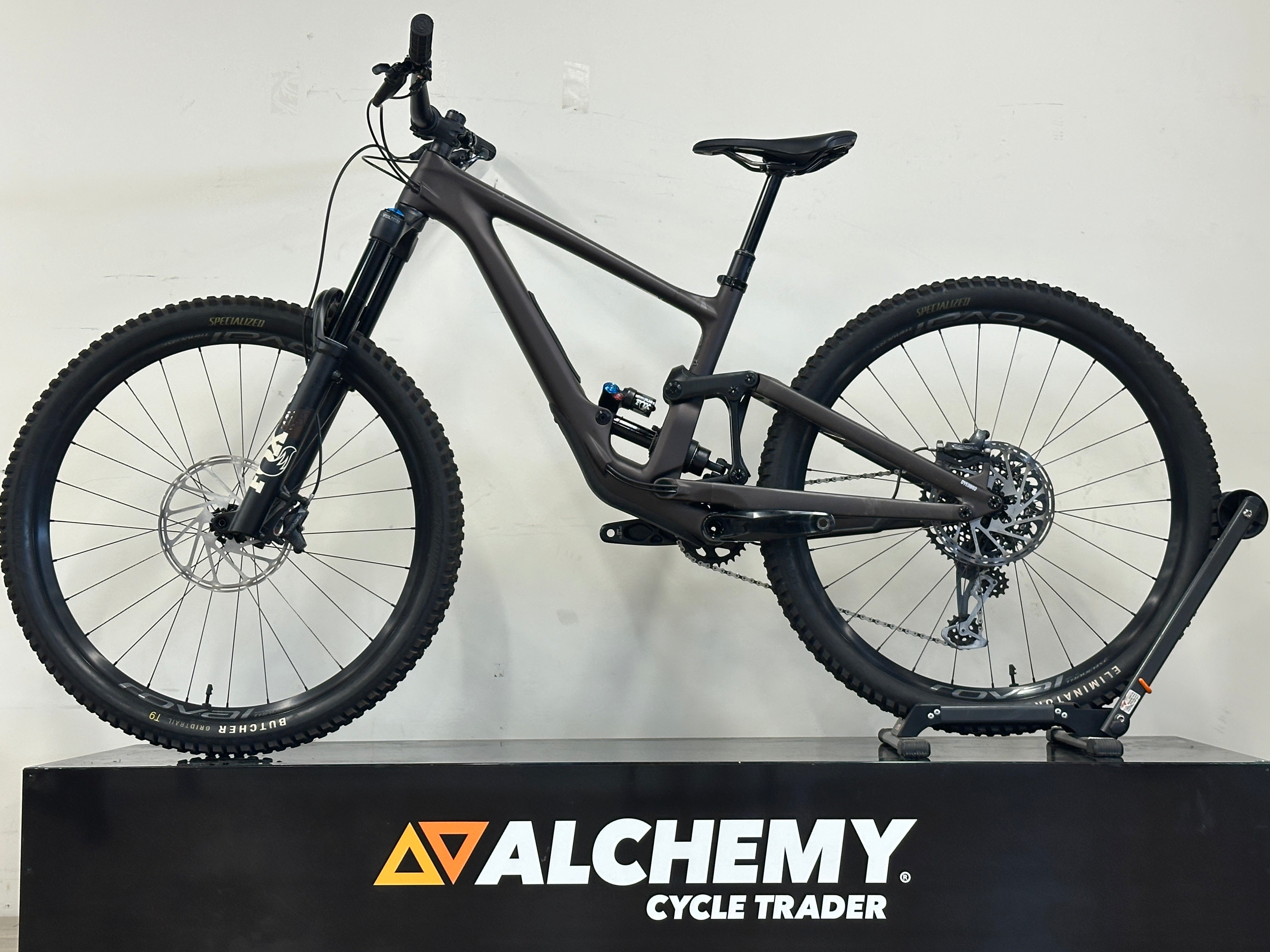 SPECIALIZED 2022年製 ENDURO EXPERT S2 【美品】 Specialized Enduro Expert S2 2022 - Alchemy Cycle Trader