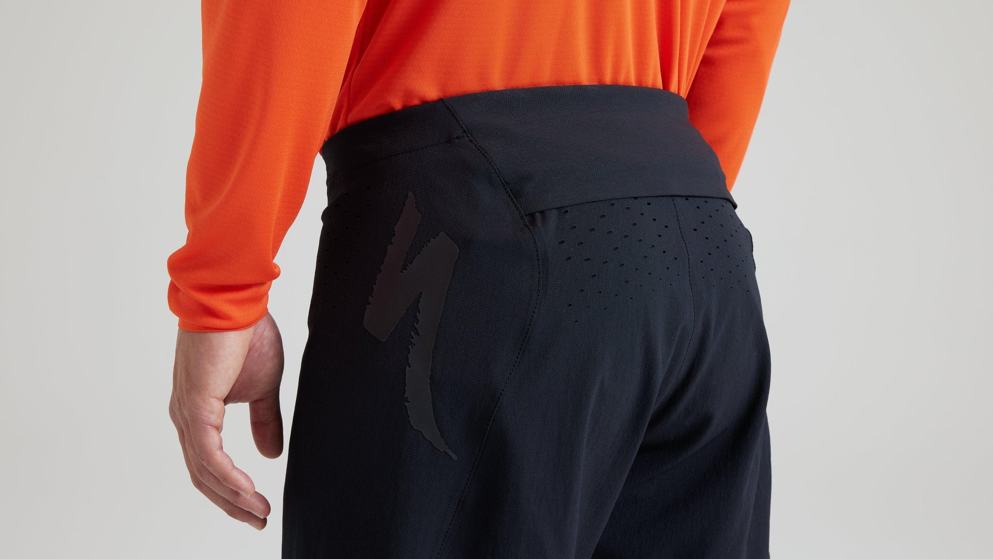 Specialized Gravity Shorts - Black/Black
