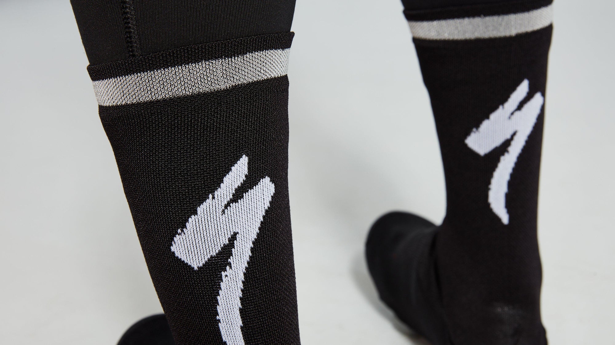 Specialized Reflect Overshoe Socks - Black