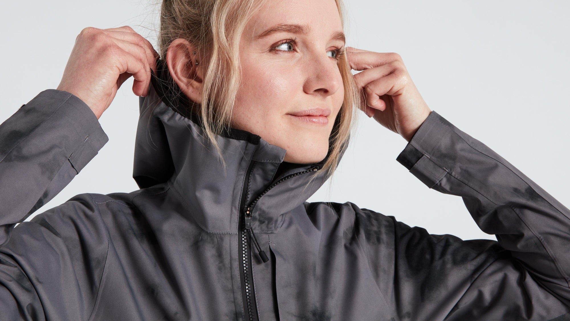 Specialized Women's Altered-Edition Trail Rain Jacket - Smoke