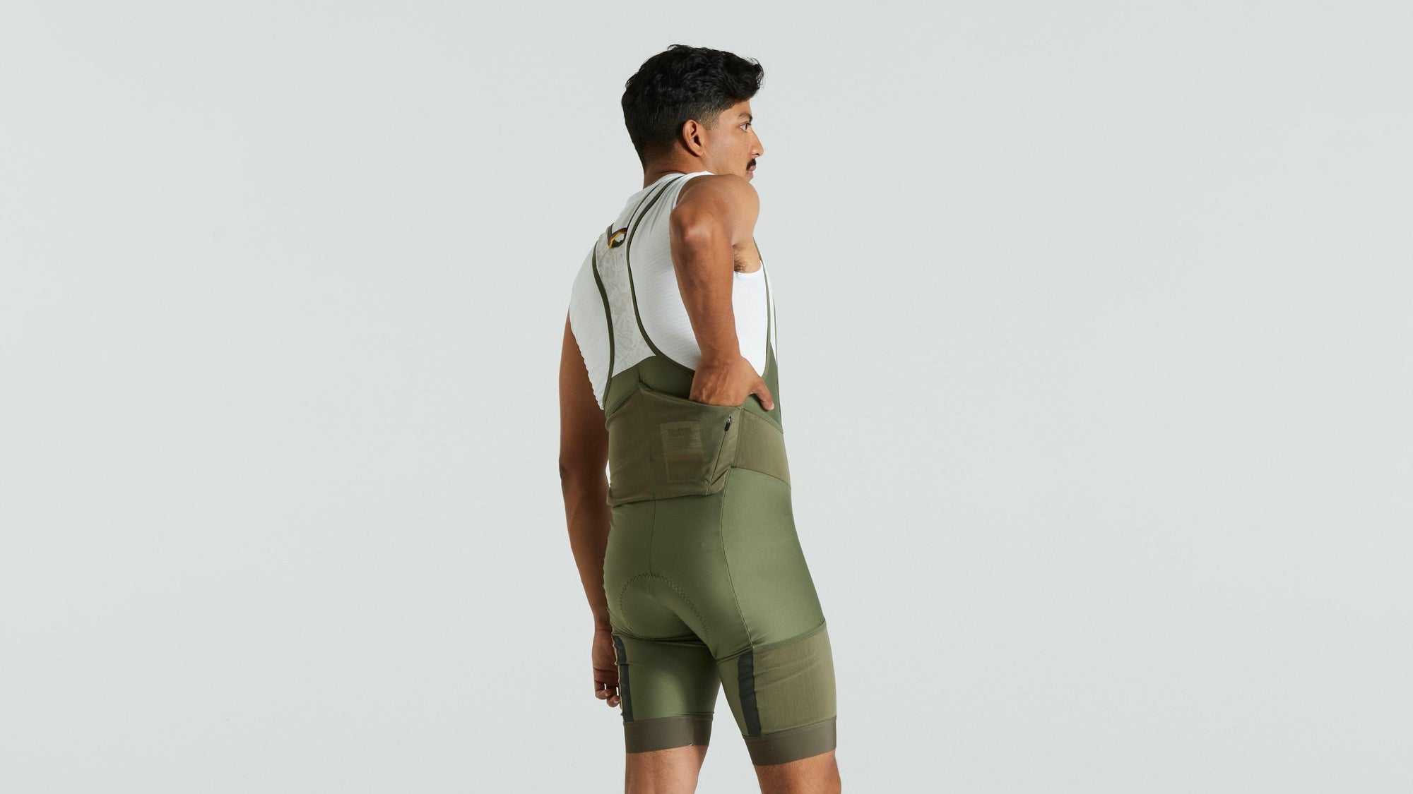 Specialized Men's Fjällräven Adventure Bib Shorts w/ SWAT™ - Green