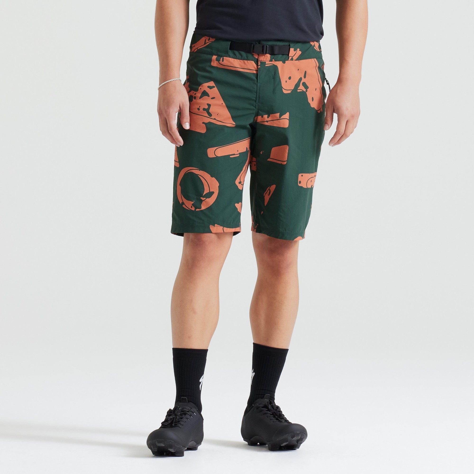 Specialized Men's ADV Air Shorts - Forest Green Approach