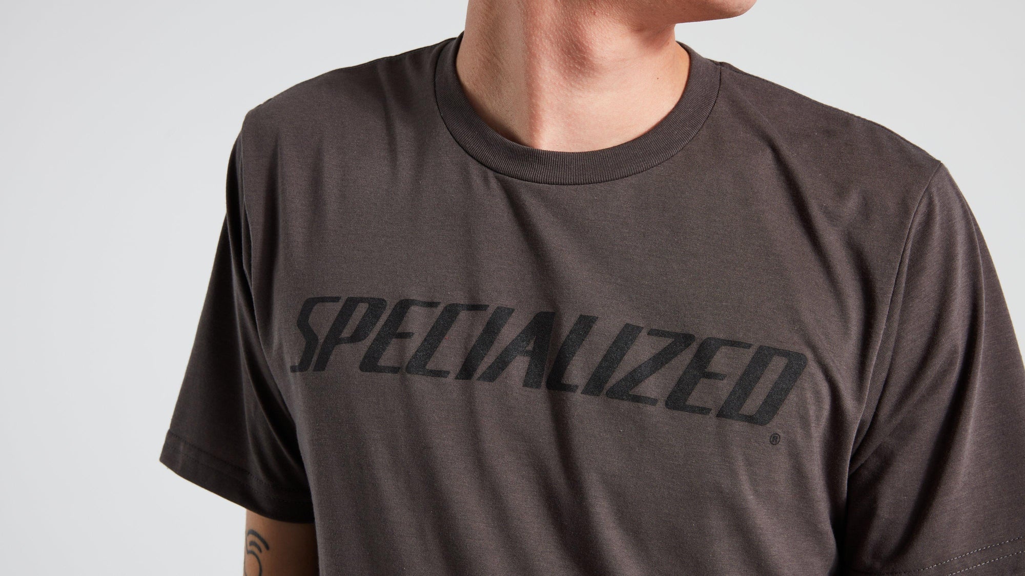 Specialized Men's Wordmark Short Sleeve T-Shirt - Charcoal