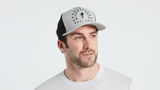 Specialized New Era Stoke Trucker Hat - Dove Grey