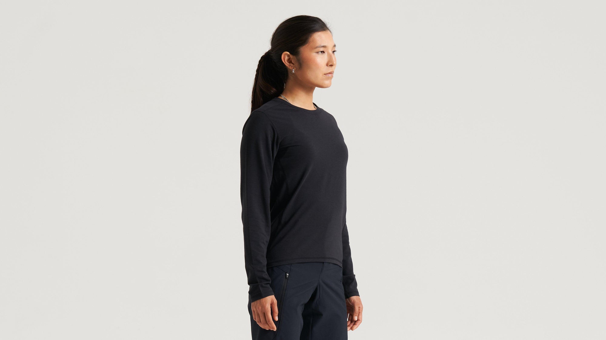 Specialized Women's Traction Long Sleeve Tee - Black