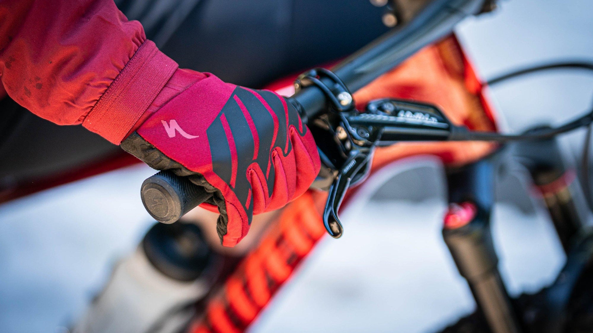 Specialized Women's Trail Thermal Gloves - Crimson