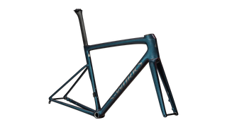 Specialized S-Works Tarmac SL8 Frameset - FACT 12r Carbon - Gloss Red To Black Pearl Over Deep Lake Metallic / Satin Metallic Obsidian