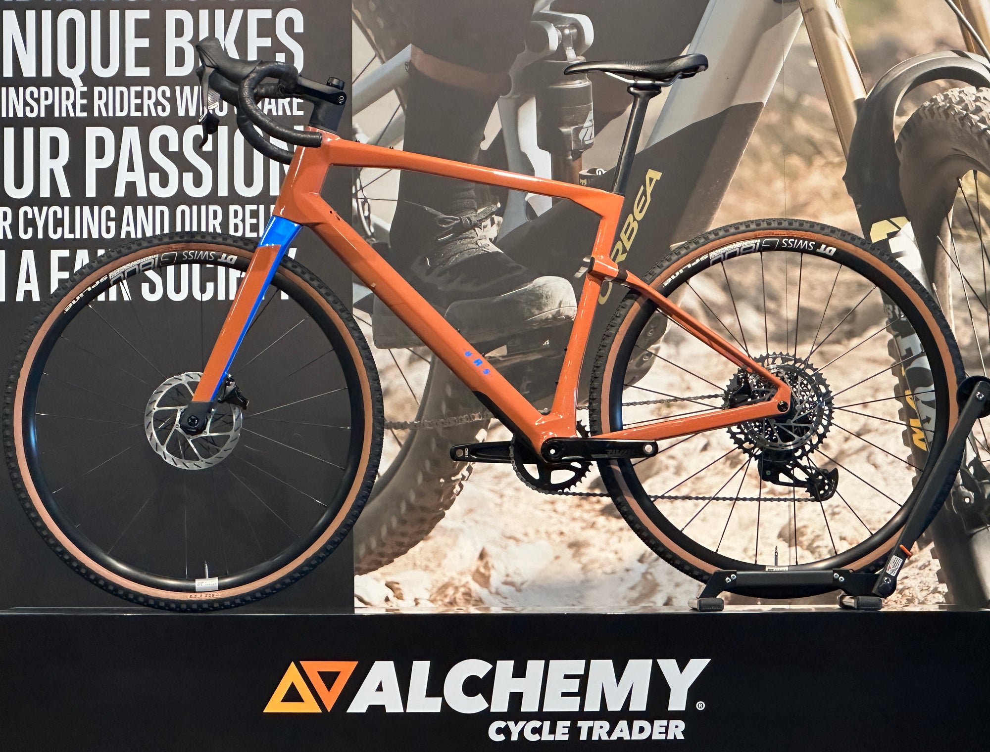 BMC UNrestricted 01 Three Gravel Large 2022 Alchemy Cycle Trader