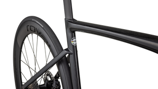 Specialized S-Works Tarmac SL7 - Shimano Dura-Ace Di2 - Gloss Black Pearl Granite Over Carbon / Chrome