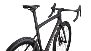 Specialized S-Works Tarmac SL7 - Shimano Dura-Ace Di2 - Satin Red Onyx Granite Over Black / Metallic White Silver