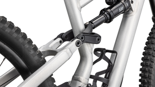 Specialized Status 2 140 ZERO - Satin Aluminum / Obsidian