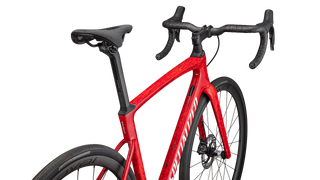 Specialized Roubaix SL8 Pro - Shimano Ultegra Di2 - Gloss Red Pearl + Fiery Red Strata / Dune White