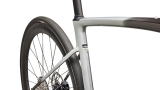 2026 Specialized Roubaix SL8 Pro - SRAM Force AXS
