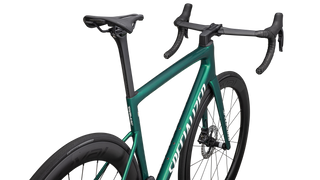 Specialized Tarmac SL8 Pro - Shimano Ultegra Di2 - Gloss Pine Green Metallic / White