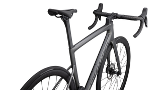 Specialized Tarmac SL8 Expert - SRAM Rival AXS - Gloss Smoke / Obsidian