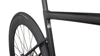 Specialized Tarmac SL8 Pro - SRAM Force eTAP AXS - Gloss Carbon / Metallic White Silver