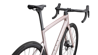 Specialized Tarmac SL8 Expert - Shimano Ultegra Di2 - Satin Champagne / Black Pearl