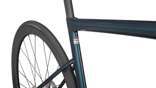 Specialized Tarmac SL8 Expert - Shimano Ultegra Di2 - Gloss Deep Lake Metallic / Green Pearl Over Seafoam