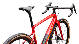 Specialized Diverge 4 Pro LTD - SRAM RED XPLR - Gloss Vivid Red Yellow Ltd