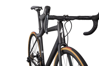 Specialized S-Works Aethos - Shimano Dura-Ace Di2 - Carbon / Chameleon Eyris Color Run / Chrome Foil