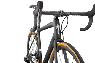 Specialized S-Works Aethos - SRAM Red eTap AXS - Carbon / Chameleon Eyris Color Run / Chrome Foil
