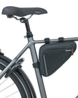 Basil Sport Design Triangle Bag 1.7L - Black