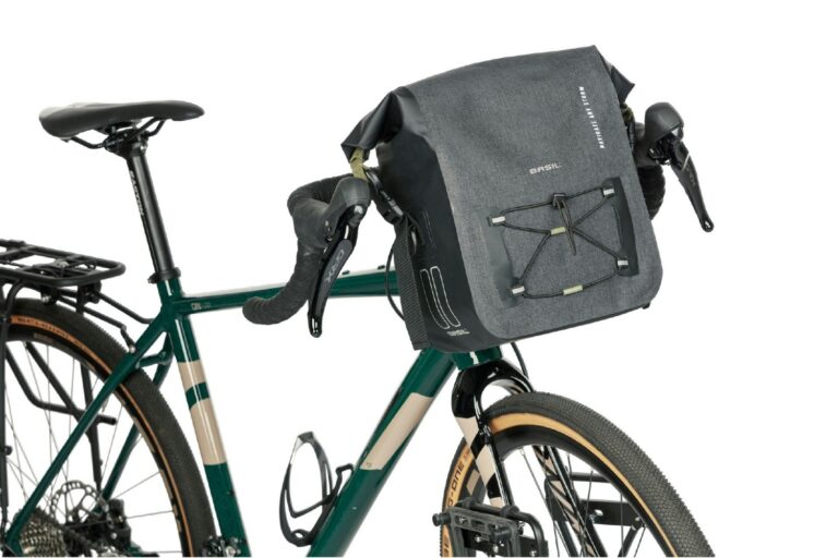 Basil Navigator Storm KF Handlebar Bag 10-11L - Black