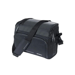 Basil Move Handlebar Bag 7–8L - Black