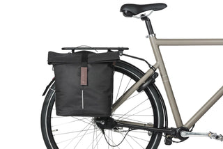 Basil City Bicycle Shopper MIK Studs 14–16L - Black