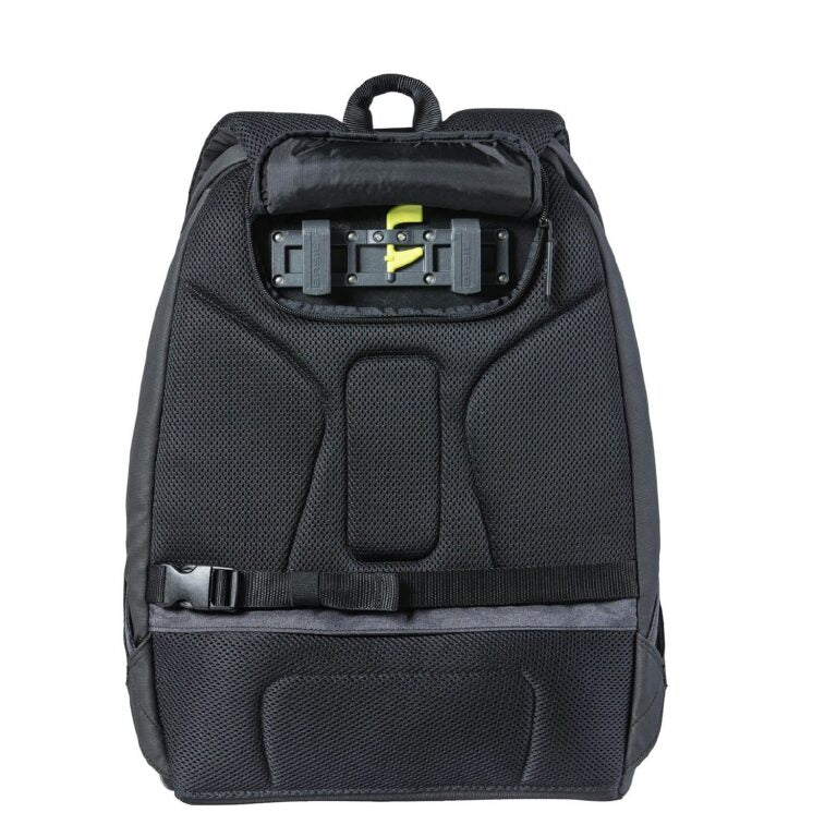 Basil B-Safe Nordlicht Bike Backpack Grap - Black