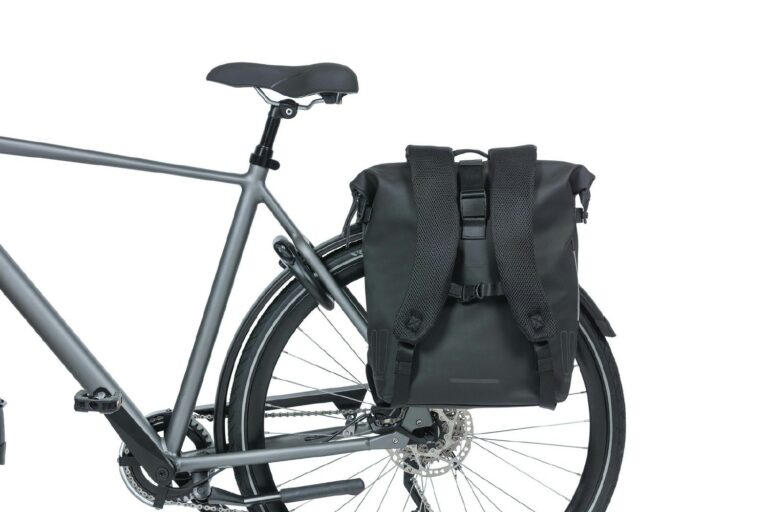Basil Soho Backpack Nordlicht 17L - Night Black