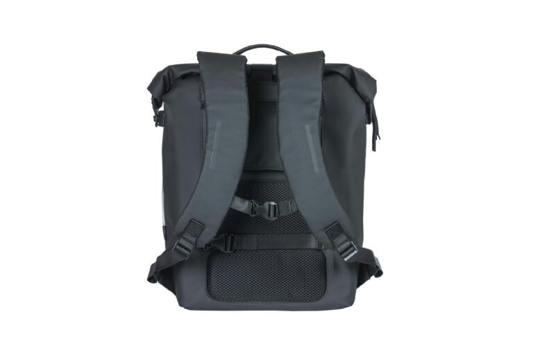 Basil Soho Backpack Nordlicht 17L - Night Black