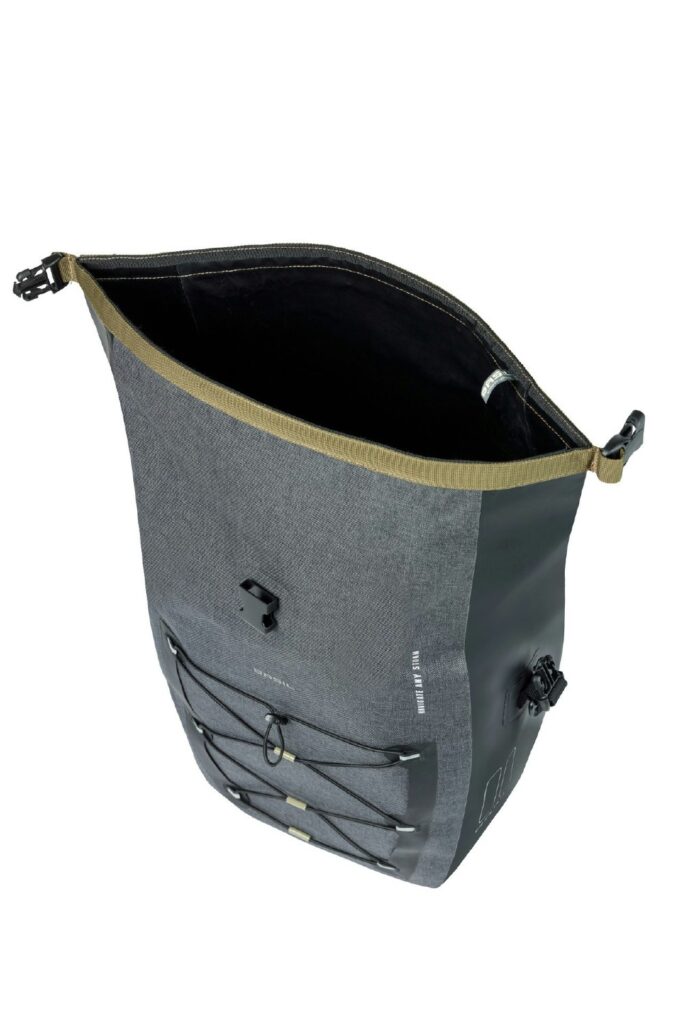 Basil Navigator Storm Mik Side Large Pannier Bag 25-31L - Black