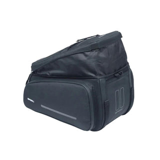 Basil Move Trunk Bag 10–26L - Black