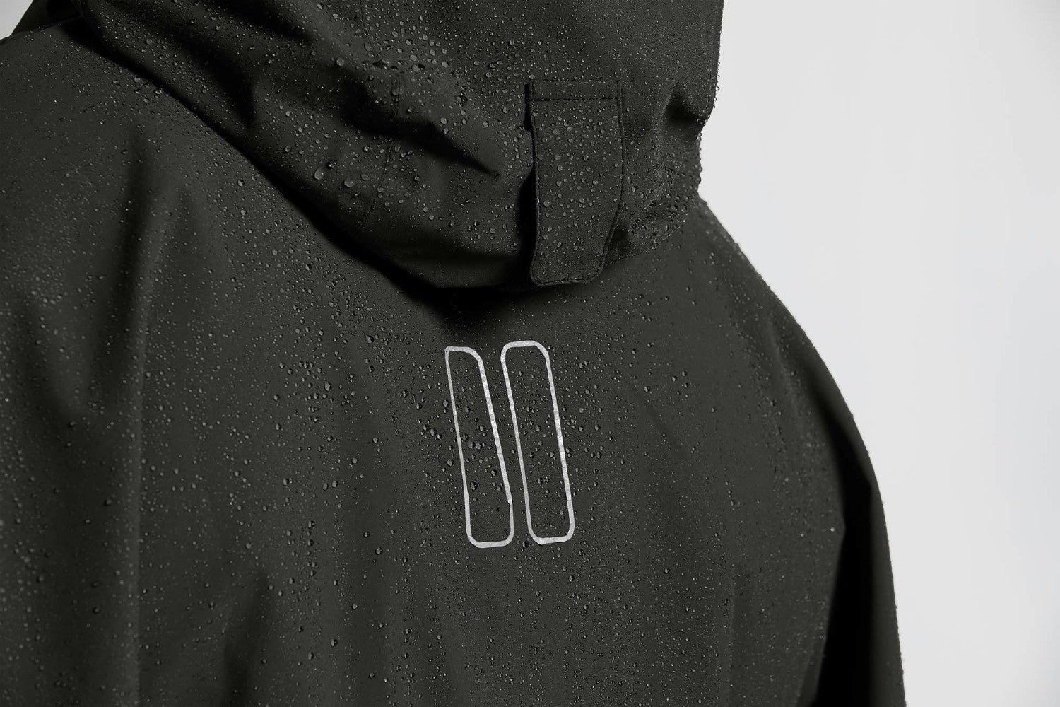 Basil Hoga Bicycle Rain Poncho - Black