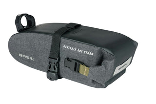 Basil Navigator Storm Saddle Bag Medium 1.5L -  Black